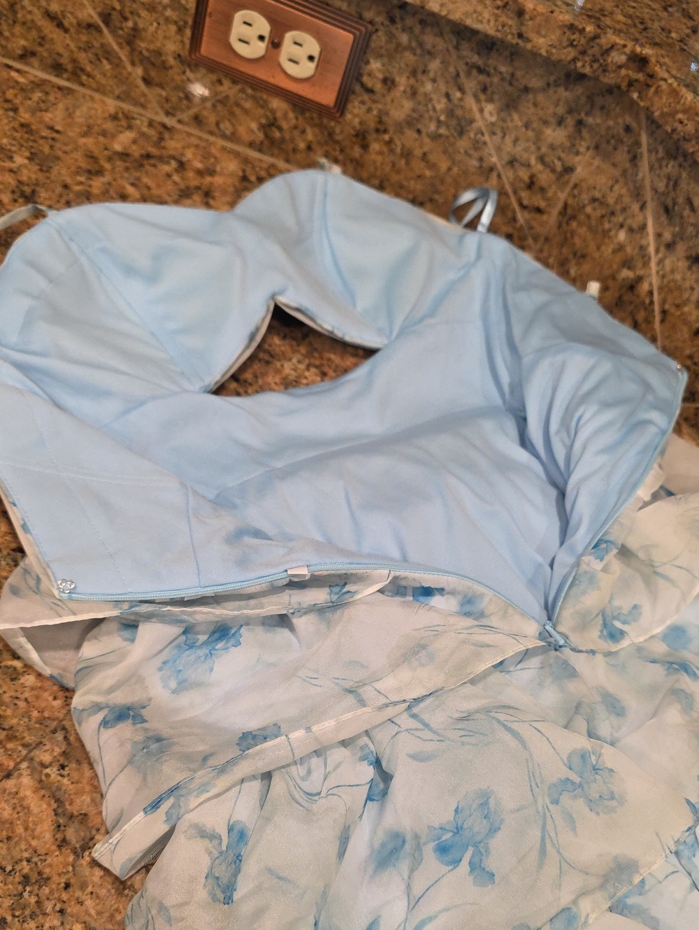 NWOT Blue Floral Tiered Ruffle Maxi/Formal Dress - Picture 6 of 10